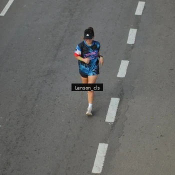 Runner Photo 7661552