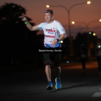 Runner Photo 7661562