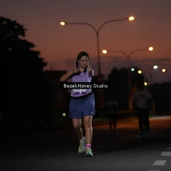Runner Photo 7661563