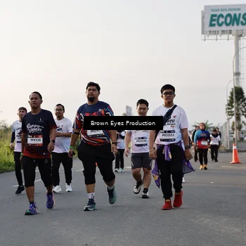 Runner Photo 7661581