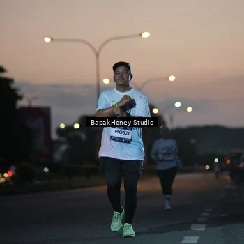 Runner Photo 7661590