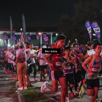 Runner Photo 7661600