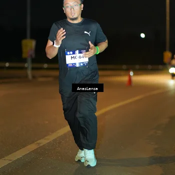 Runner Photo 7661611