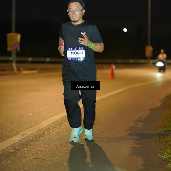 Runner Photo 7661617