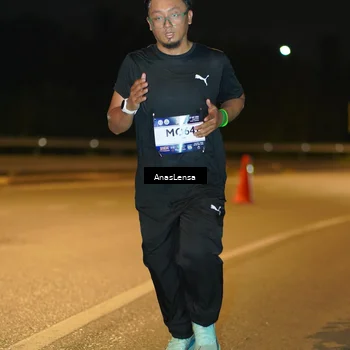 Runner Photo 7661625