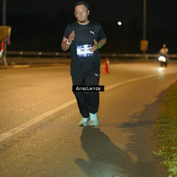 Runner Photo 7661629