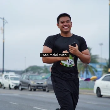 Runner Photo 7661630