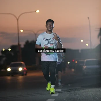 Runner Photo 7661633