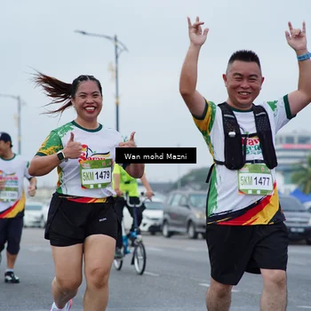 Runner Photo 7661638