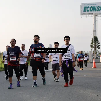 Runner Photo 7661644