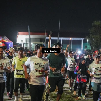 Runner Photo 7661656