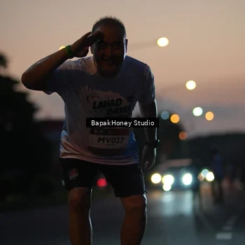 Runner Photo 7661668