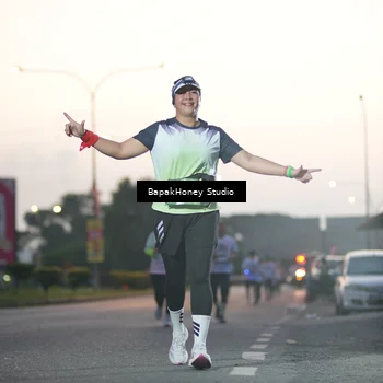 Runner Photo 7661685