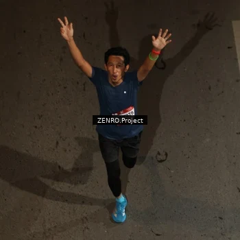 Runner Photo 7661695