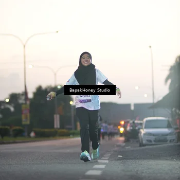 Runner Photo 7661697