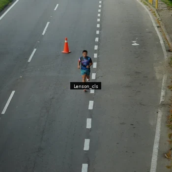 Runner Photo 7661709