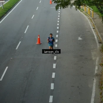 Runner Photo 7661714