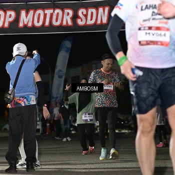 Runner Photo 7661716