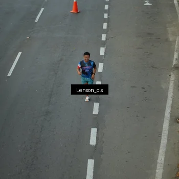 Runner Photo 7661724