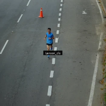 Runner Photo 7661727