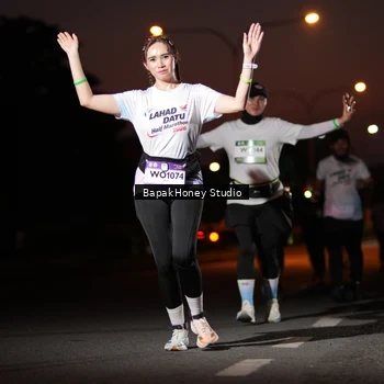 Runner Photo 7661729