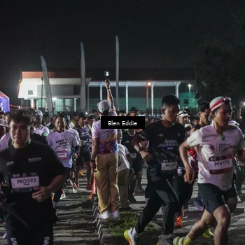 Runner Photo 7661734