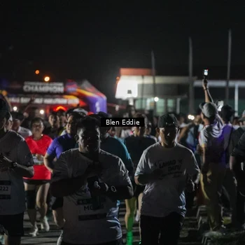 Runner Photo 7661736