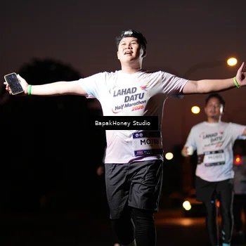 Runner Photo 7661739