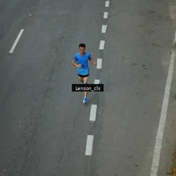 Runner Photo 7661742