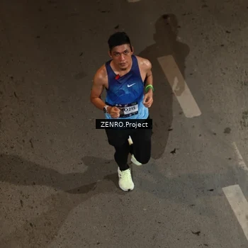 Runner Photo 7661746