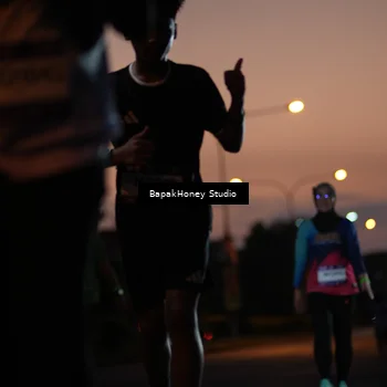 Runner Photo 7661776