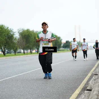 Runner Photo 7661799