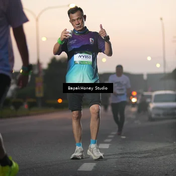 Runner Photo 7661802
