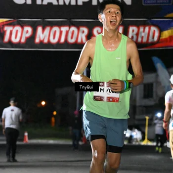 Runner Photo 7661815