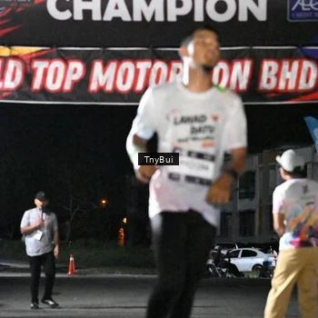 Runner Photo 7661848