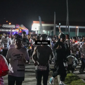 Runner Photo 7661856
