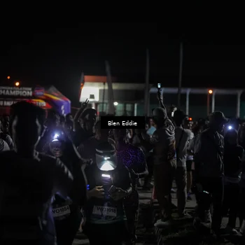 Runner Photo 7661864