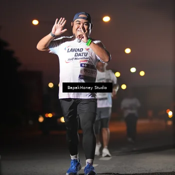 Runner Photo 7661895