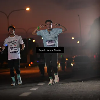 Runner Photo 7661918