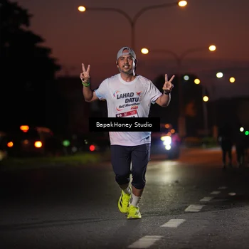 Runner Photo 7661926
