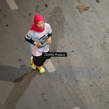 Runner Photo 7661932