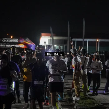 Runner Photo 7661944