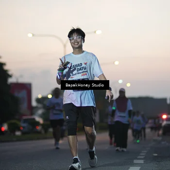 Runner Photo 7661959