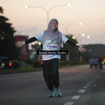 Runner Photo 7661979
