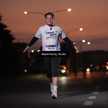 Runner Photo 7661991