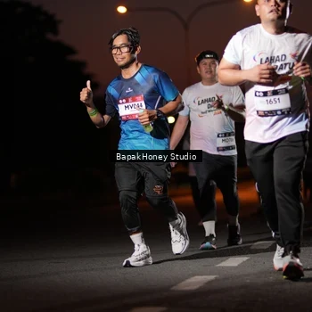 Runner Photo 7662037