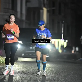 Runner Photo 7662052