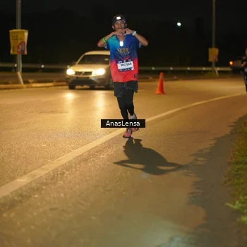 Runner Photo 7662080