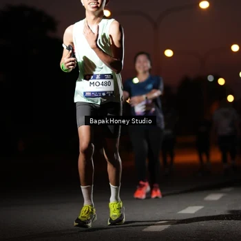 Runner Photo 7662100