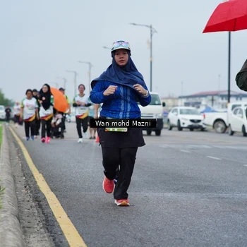 Runner Photo 7662120